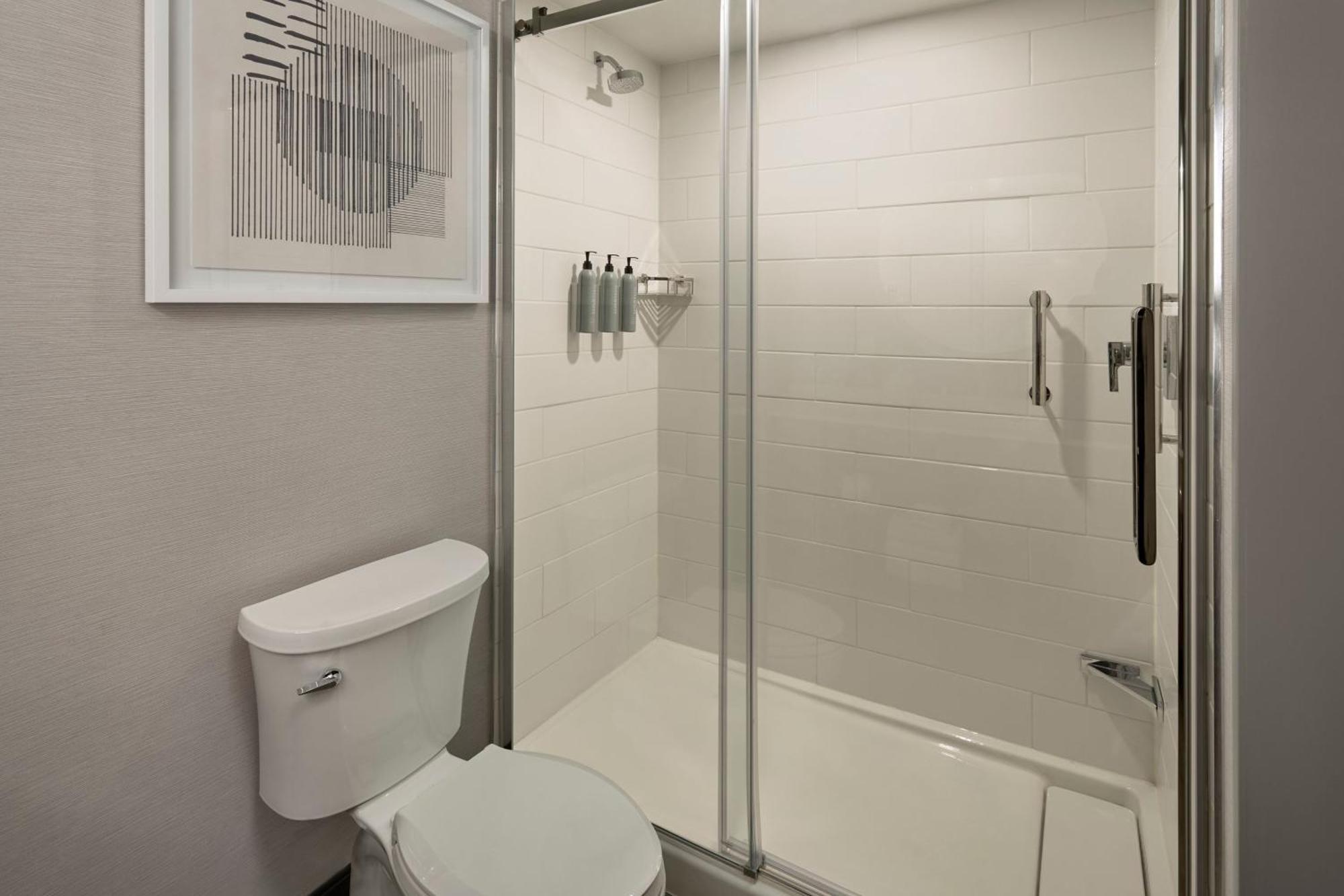 Courtyard By Marriott Regina Downtown Hotel Екстериор снимка