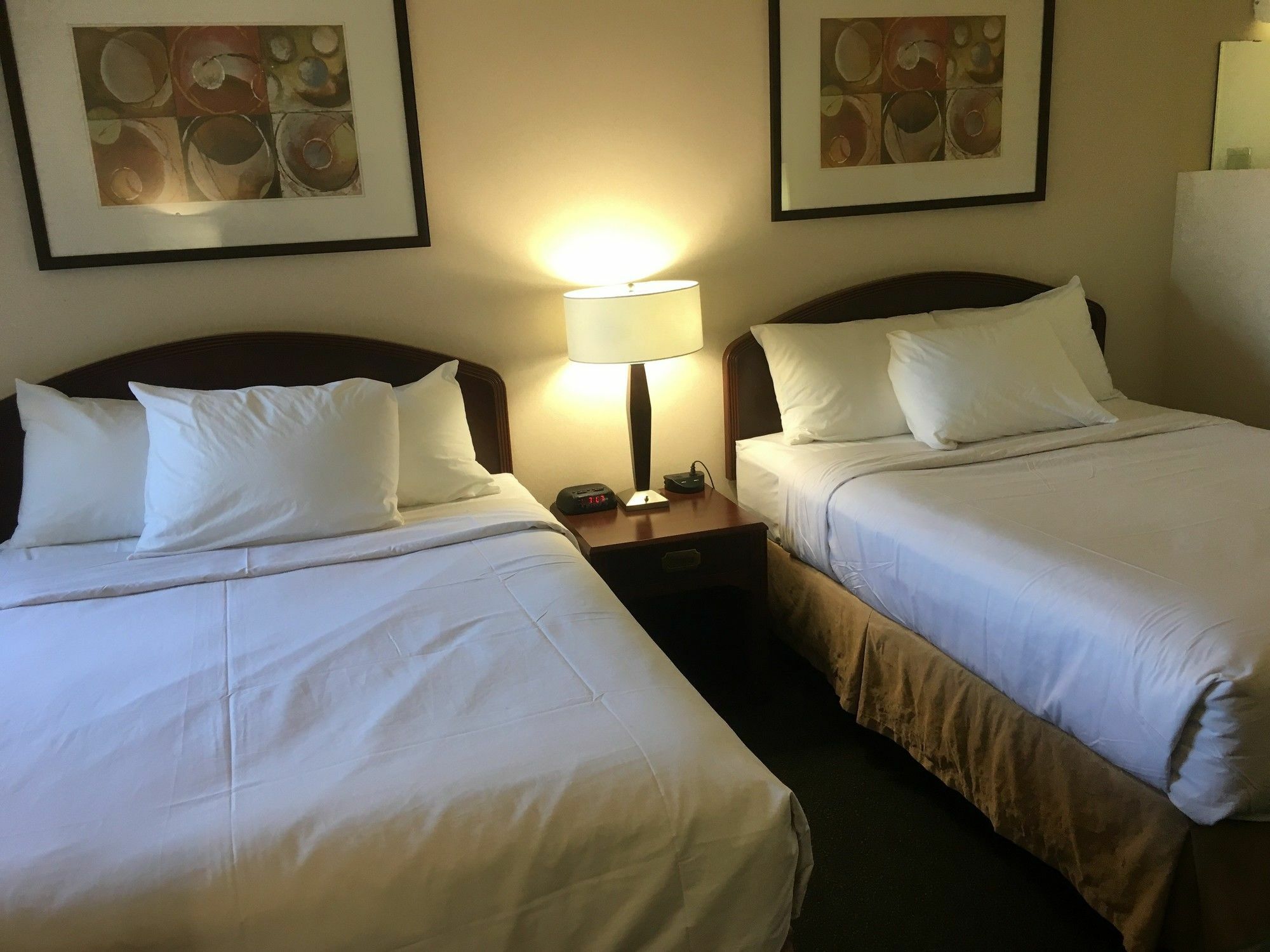 Courtyard By Marriott Regina Downtown Hotel Екстериор снимка